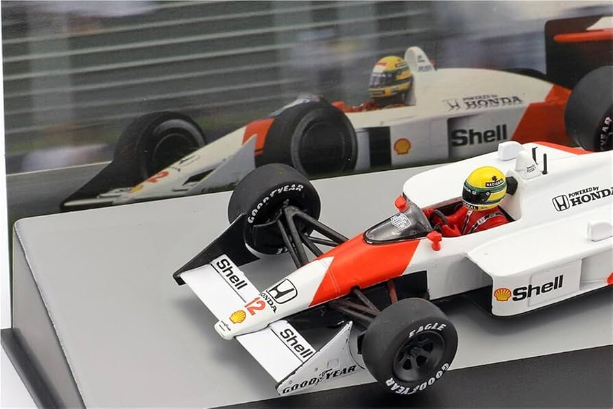ミニカー MINICHAMPS McLaren MP4/4 A Senna 1/43 McLaren Honda MP4/4 (1988) 1:43 - Ayrton Senna - World